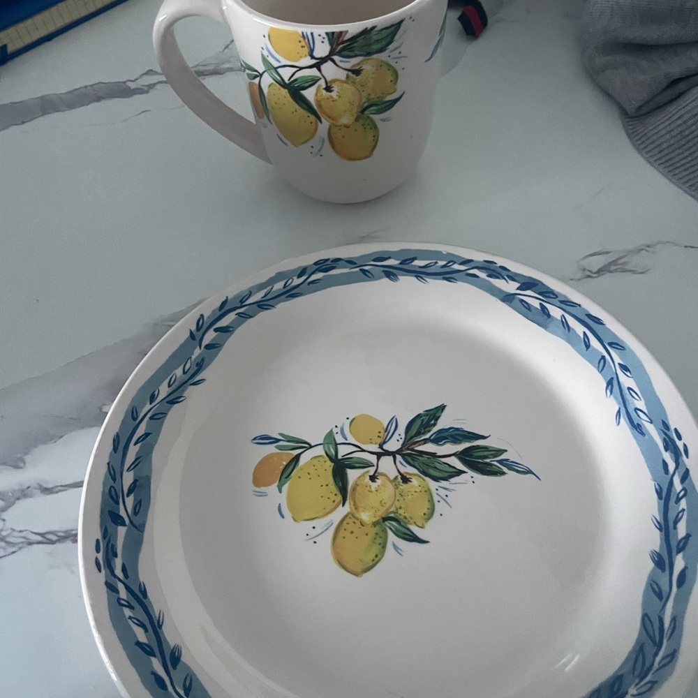 Sur La Table Ceramic Plate with Lemon and Blue Leaf Design
